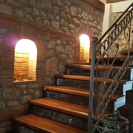 Bujtina Ollga Hotel *