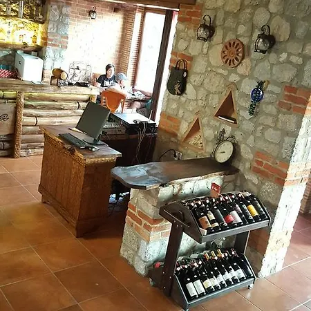 Bujtina Ollga * Tushemisht