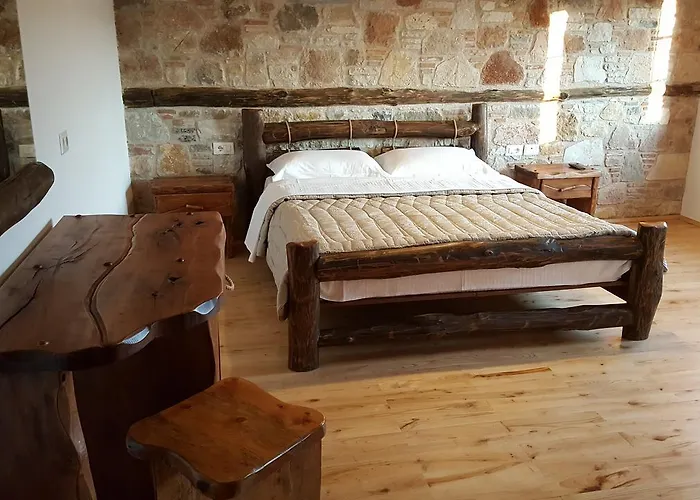 Bujtina Ollga Отель *