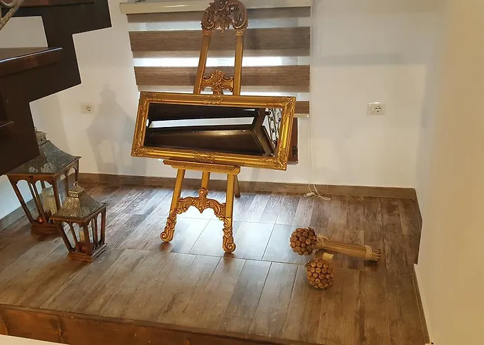 Bujtina Ollga *