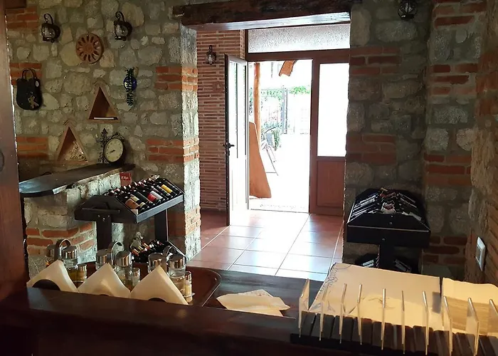 Bujtina Ollga * Tushemisht